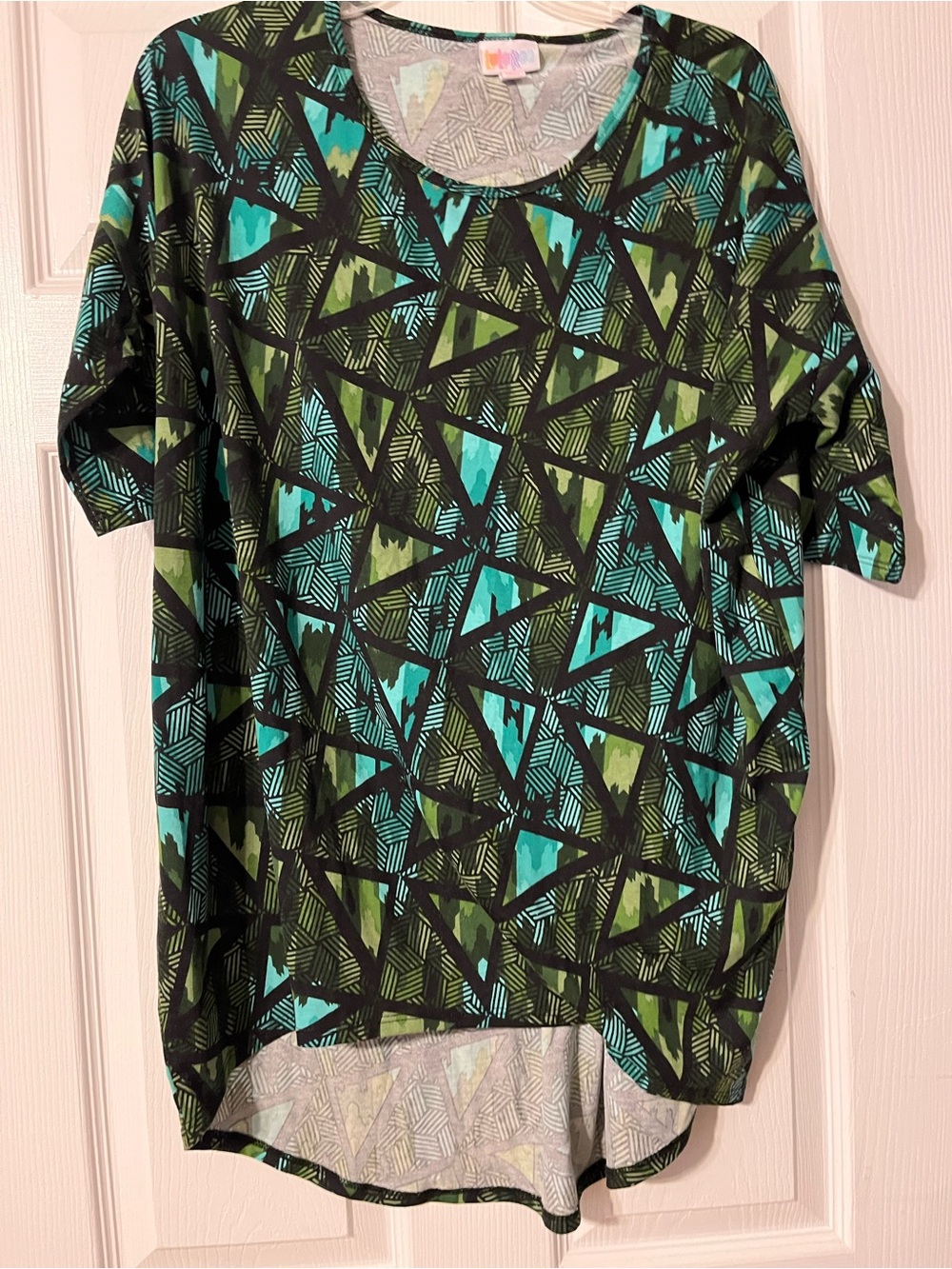 Geometric Print Relaxed Fit Women’s Top - Green/Teal LulaRoe